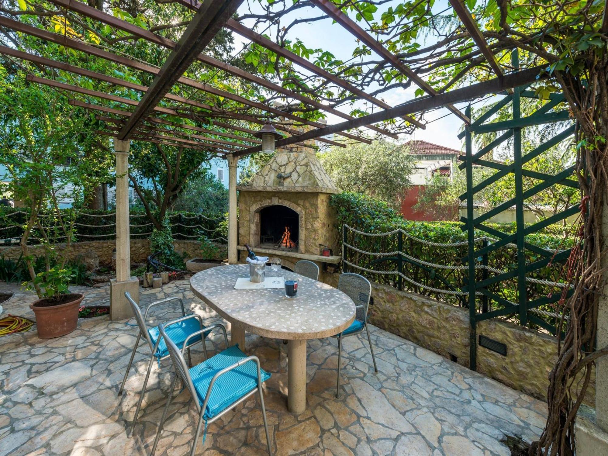 Terrace I *